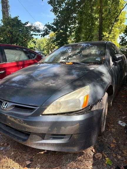 DERELICT PARTS ONLY -2006 HONDA  ACCORD