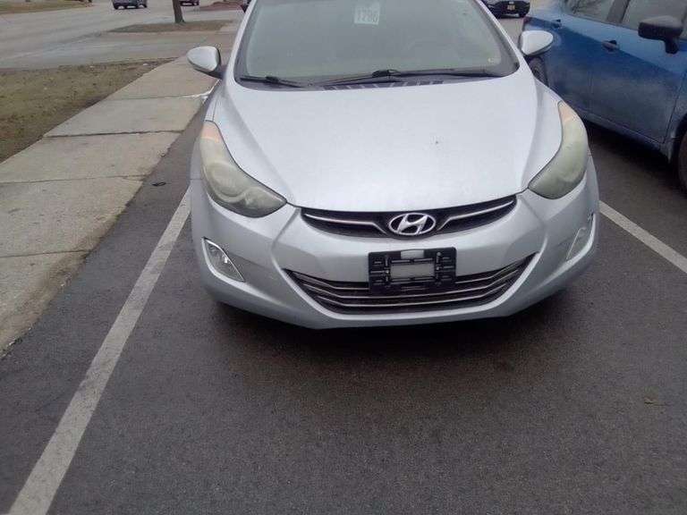 2011 HYUNDAI  ELANTRA