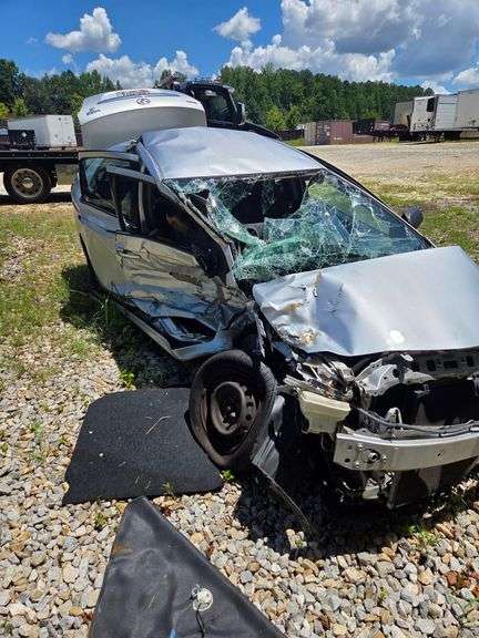 2007 TOYOTA  YARIS