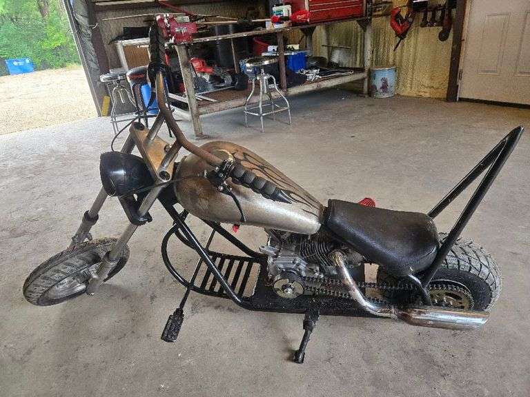 2024 PREDATOR  MINI CHOPPER