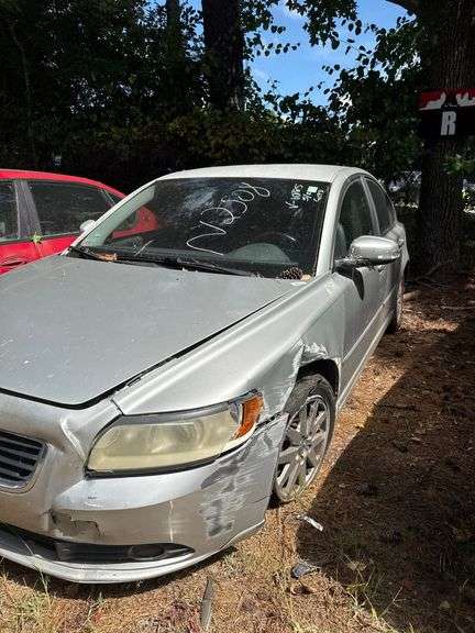 DERELICT PARTS ONLY -2008 VOLVO  S40