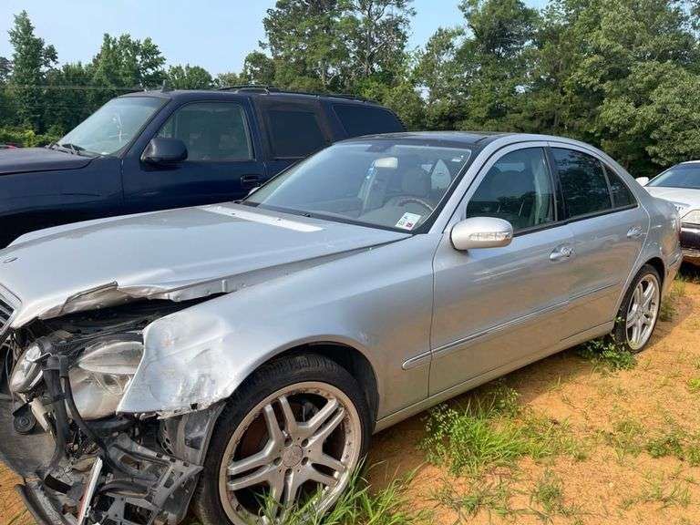 2003 MERCEDES-BENZ  E-CLASS