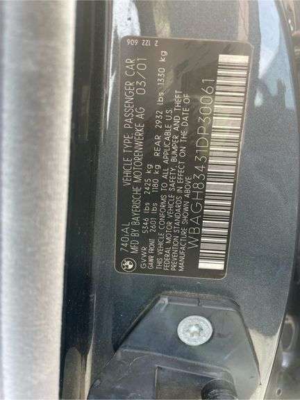 2001 BMW  740IL