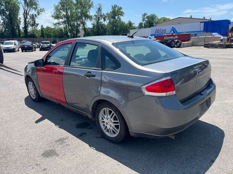 2010 FORD  FOCUS