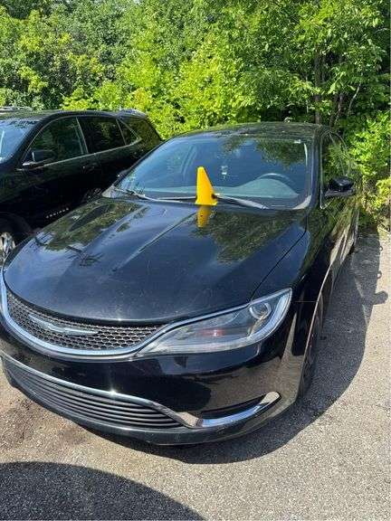 2015 CHRYSLER  200