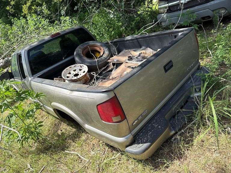 2003 CHEVROLET  S-10 PICKUP