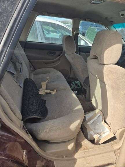2000 SUBARU  LEGACY