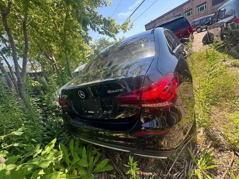 2019 MERCEDES-BENZ  A-CLASS