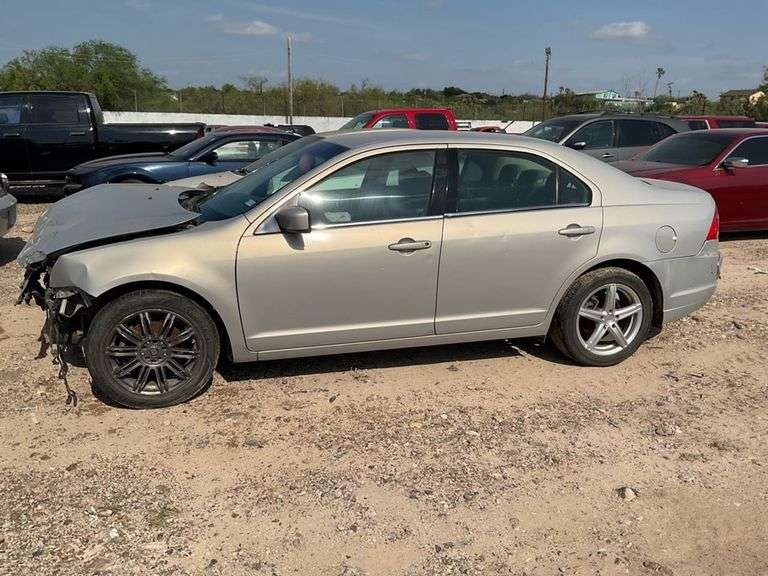 2010 FORD  FUSION