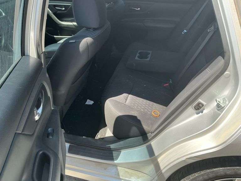 SALVAGE TITLE - 2016 NISSAN  ALTIMA