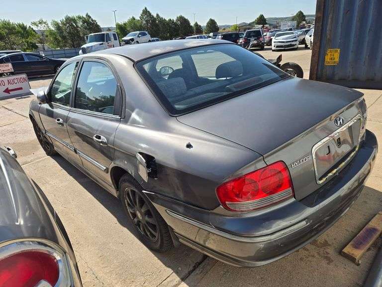 2002 HYUNDAI  SONATA