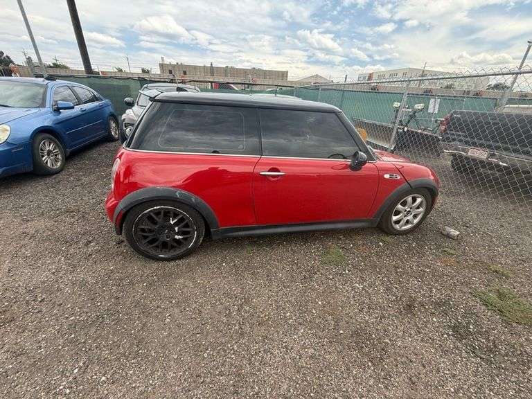 Clean Title - 2006 MINI  COOPER