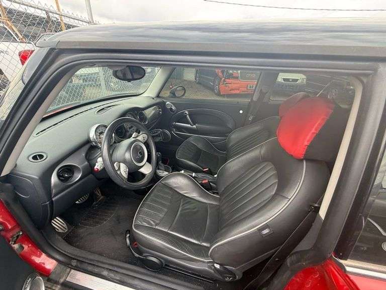 Clean Title - 2006 MINI  COOPER