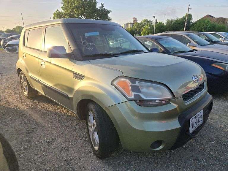REBUILT SALVAGE-2010 KIA  SOUL