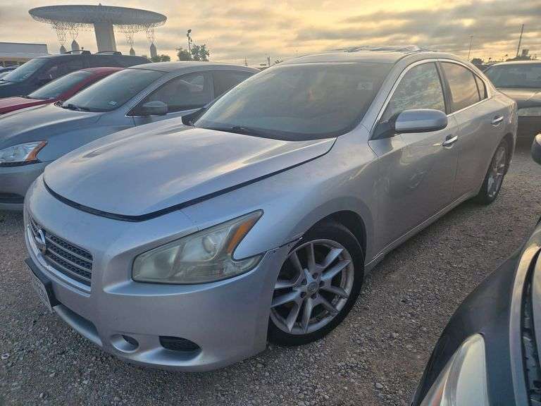 2009 NISSAN  MAXIMA