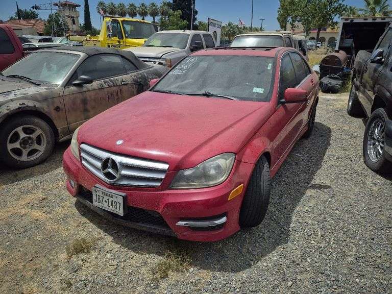 2012 MERCEDES-BENZ C-CLASS