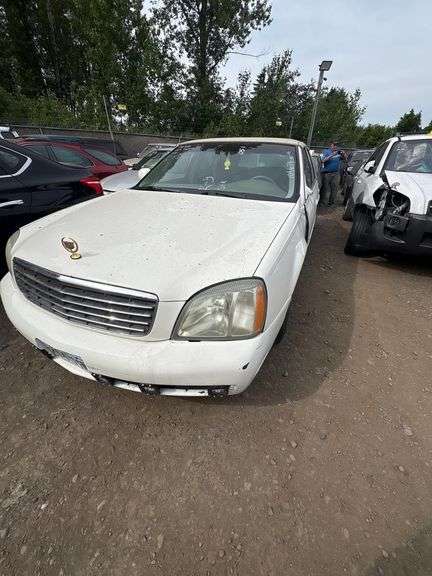 2004 CADILLAC  DEVILLE