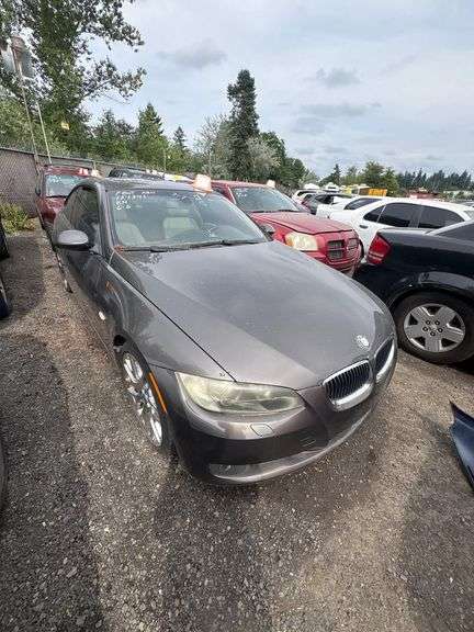 2009 BMW  328I