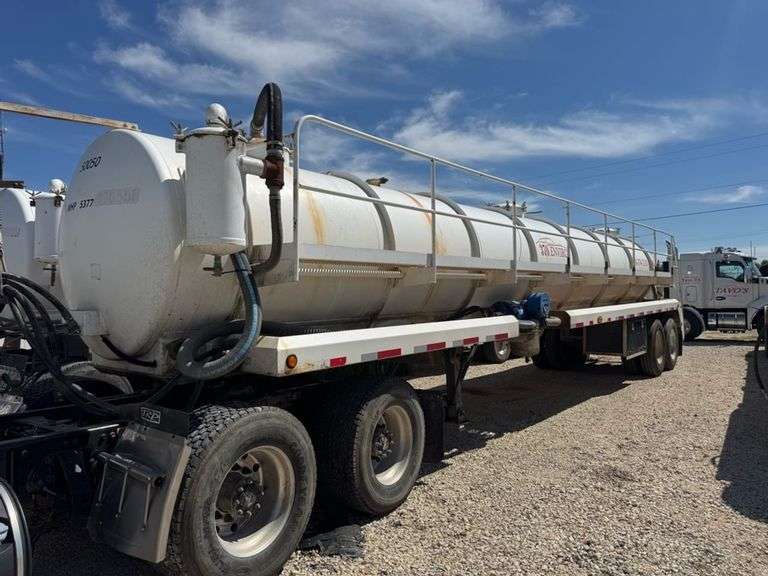 2016 TANK  TN