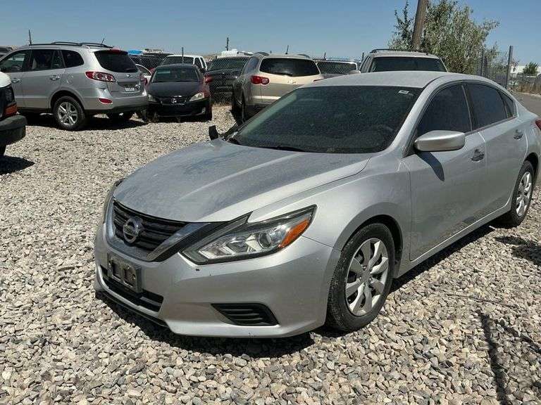SALVAGE TITLE - 2016 NISSAN  ALTIMA