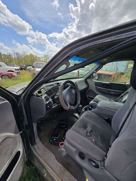 Title - 2003 FORD  F-150 XLT