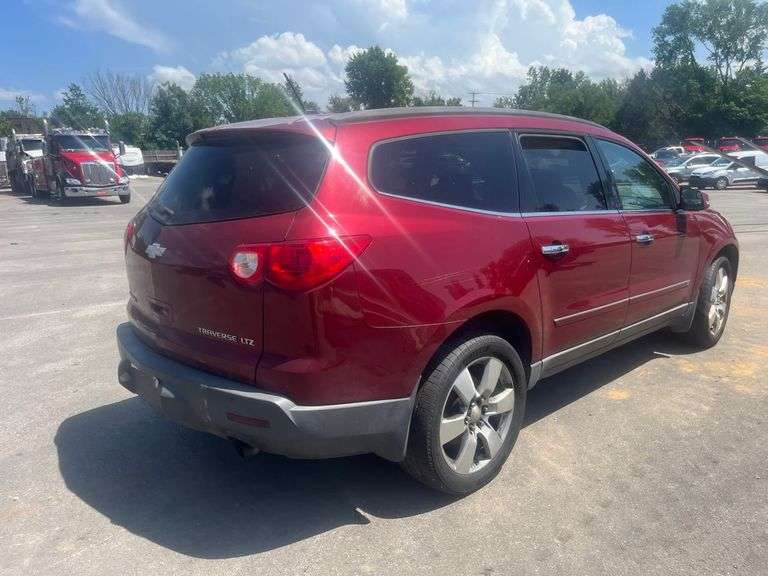 2009 CHEVROLET  TRAVERSE