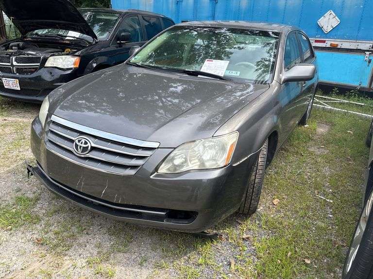 2007 TOYOTA  AVALON