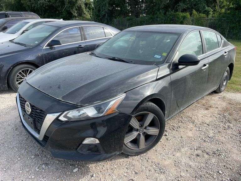 2019 NISSAN  ALTIMA