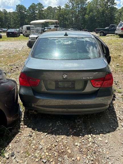 DERELICT PARTS ONLY -2009 BMW  328I