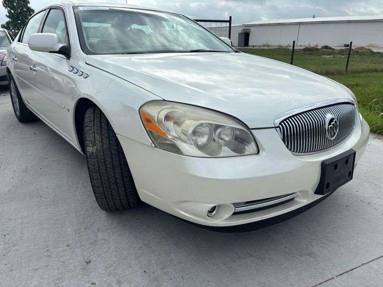 2008 BUICK  LUCERNE