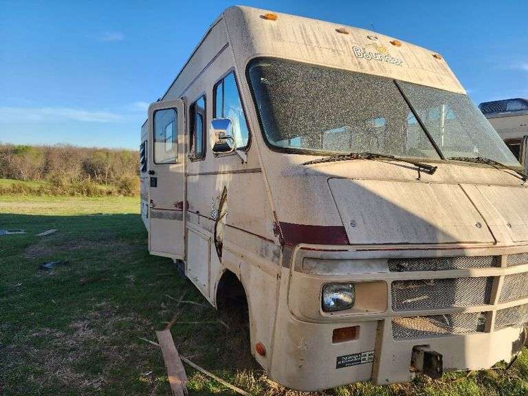 - RV