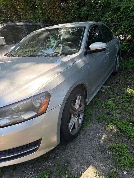 DERELICT PARTS ONLY -2014 VOLKSWAGEN  PASSAT