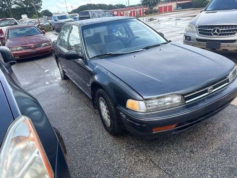 1992 HONDA  ACCORD