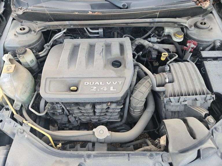 2013 DODGE  AVENGER