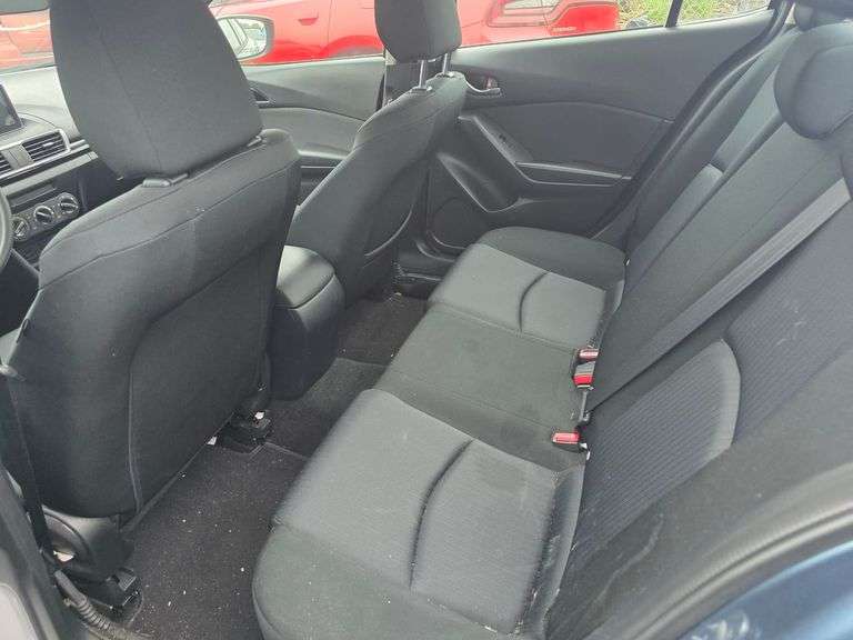 2015 MAZDA  MAZDA 3