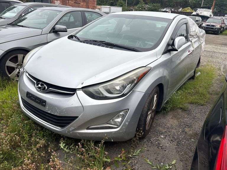 2015 HYUNDAI  ELANTRA