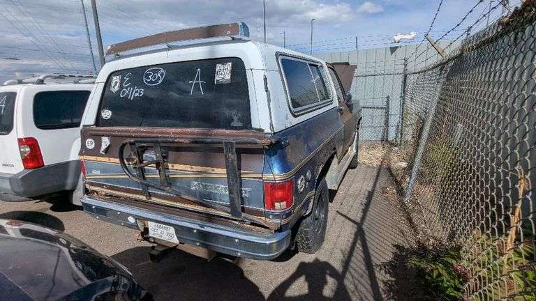 Title - 1977 CHEVROLET   BLAZER