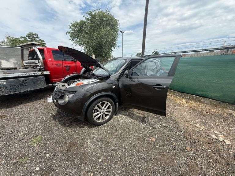 2013 NISSAN  JUKE