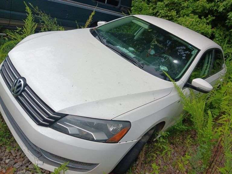 COURT ORDER-2014 VOLKSWAGEN  PASSAT