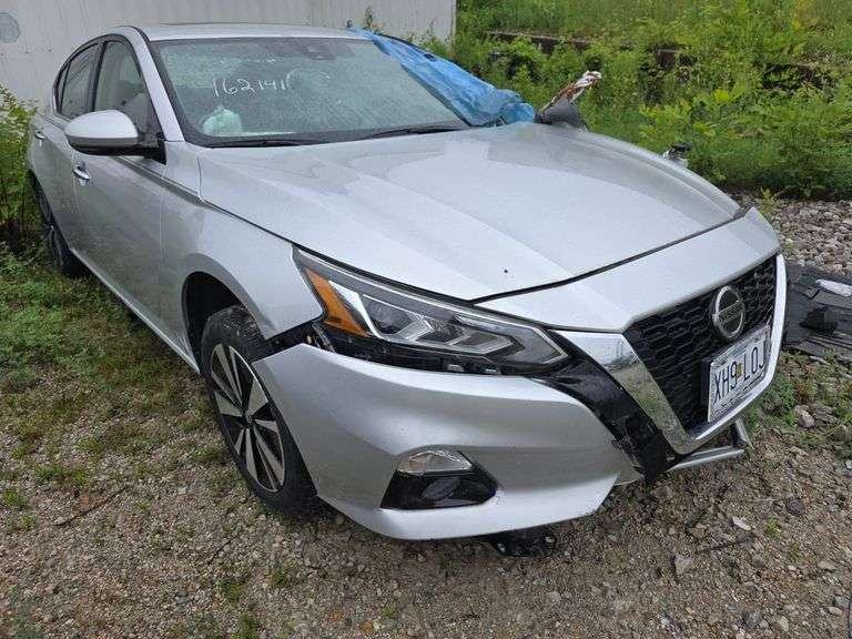 2019 NISSAN  ALTIMA