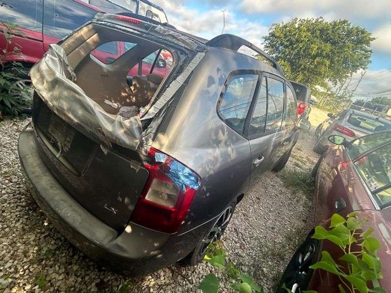 2009 KIA  RONDO