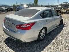 SALVAGE TITLE - 2016 NISSAN  ALTIMA