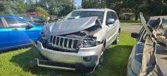 2011 JEEP  GRAND CHEROKEE