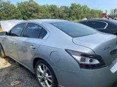 2012 NISSAN  MAXIMA