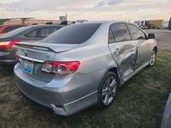 2013 TOYOTA  COROLLA