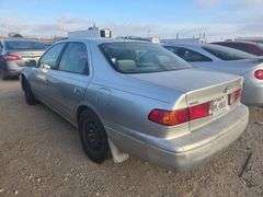 2001 TOYOTA  CAMRY