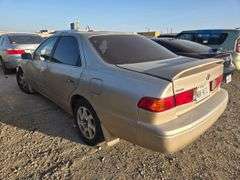 REBUILT SALVAGE-2001 TOYOTA  CAMRY