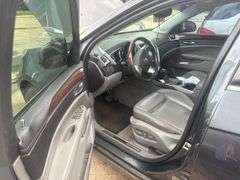 2010 CADILLAC  SRX