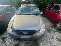 2009 KIA  RONDO