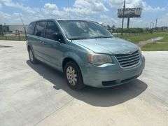 2009 CHRYSLER  TOWN AND COUNTRY